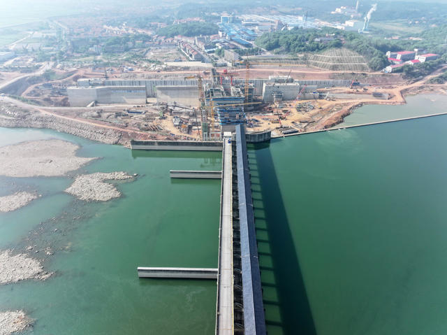 澧水  航道建设  枢纽工程  艳洲  秋老虎  进度保障