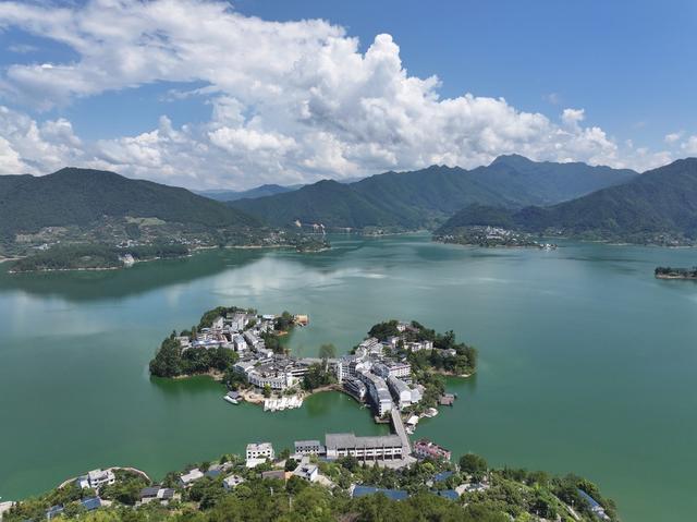 航拍  江南水中镇 东江湖中花  湖南  郴州  资兴市  黄草镇   黄建华