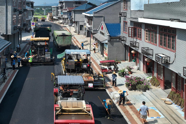 农旅融合筑路忙