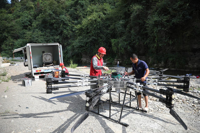 载重无人机  水利建设