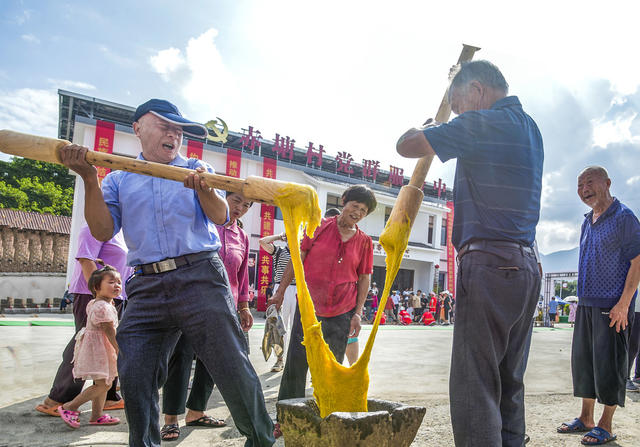 第七届农民丰收节。摄影：曾晓红、王岐伟。