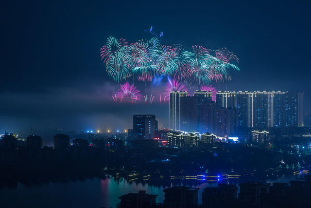 烟花  焰火  天空剧院  浏阳花炮节