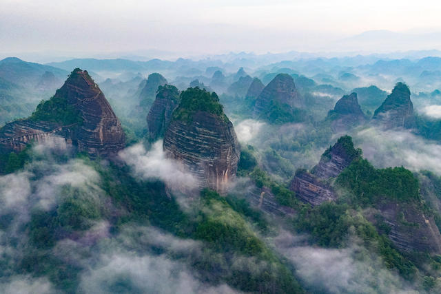 景区 万佛山 云海 峰林 丹霞 国家地质公园 生态