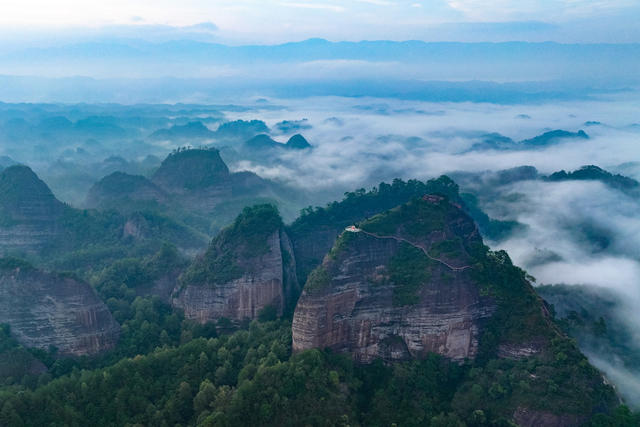景区 万佛山 云海 峰林 丹霞 国家地质公园 生态