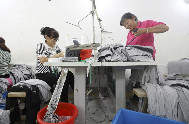 灾后恢复重建 复工复产 赶订单 受灾群众 就业增收