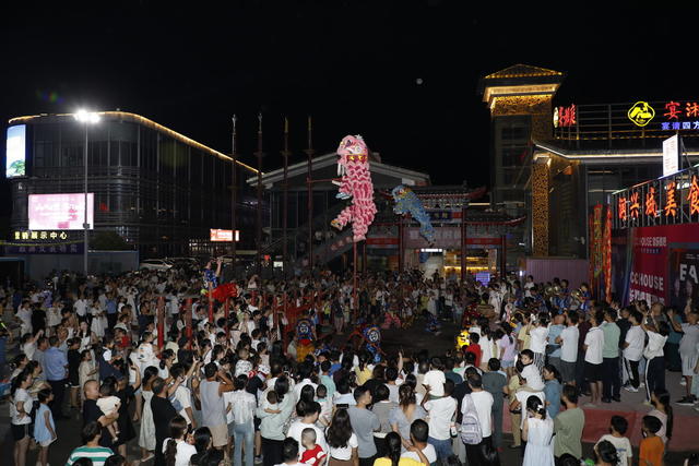 湖南 新田 舞狮庆中秋