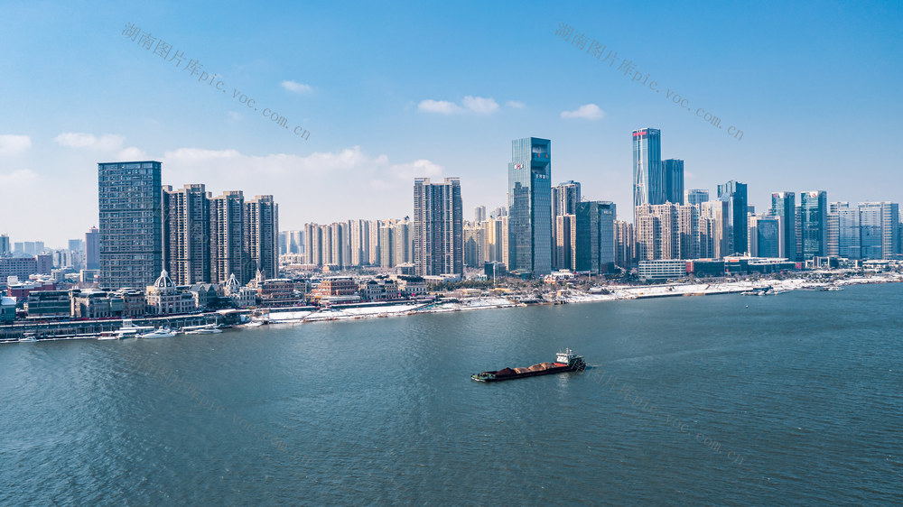 长沙下雪 长沙雪景 长沙城市风光 长沙下大雪 湘江 长沙城市航拍 长沙冬季雪景 湘江橘子洲雪景 长沙橘子洲雪景 橘子洲大桥雪景 长沙北辰三角洲雪景 长沙渔人码头雪景 湖南金融中心 长沙步行街雪景 长沙ifs 长沙杜甫江阁雪景航拍 雪后长沙美景