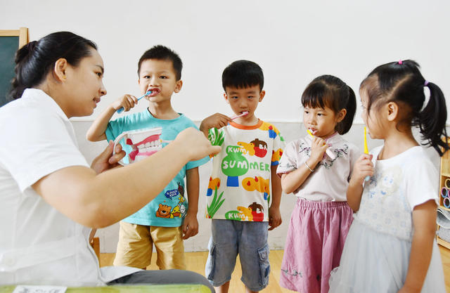 全国爱牙日