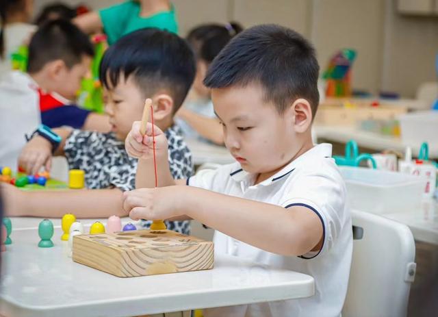 启智  儿童 教育 成长