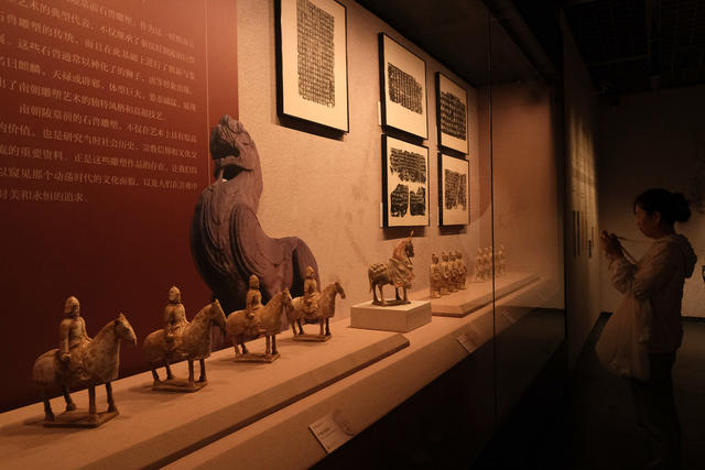 《承汉启唐——北朝书法与雕塑艺术展》