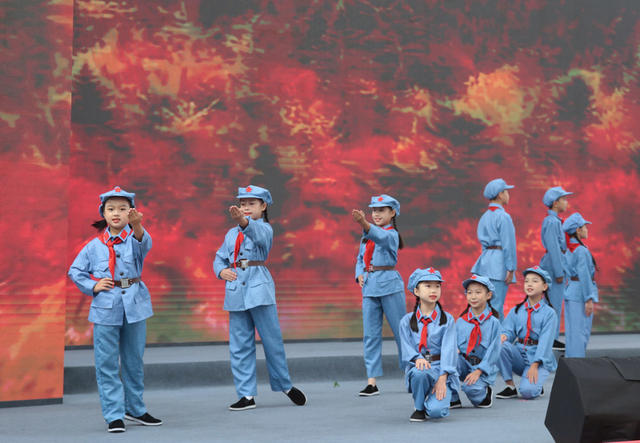 湖南 传承红色基因 向国旗敬礼 桂东 少年儿童