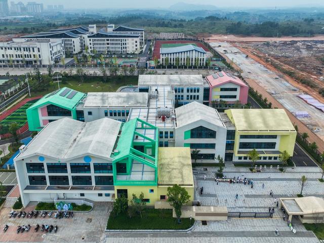 幼儿园
新建
道县
