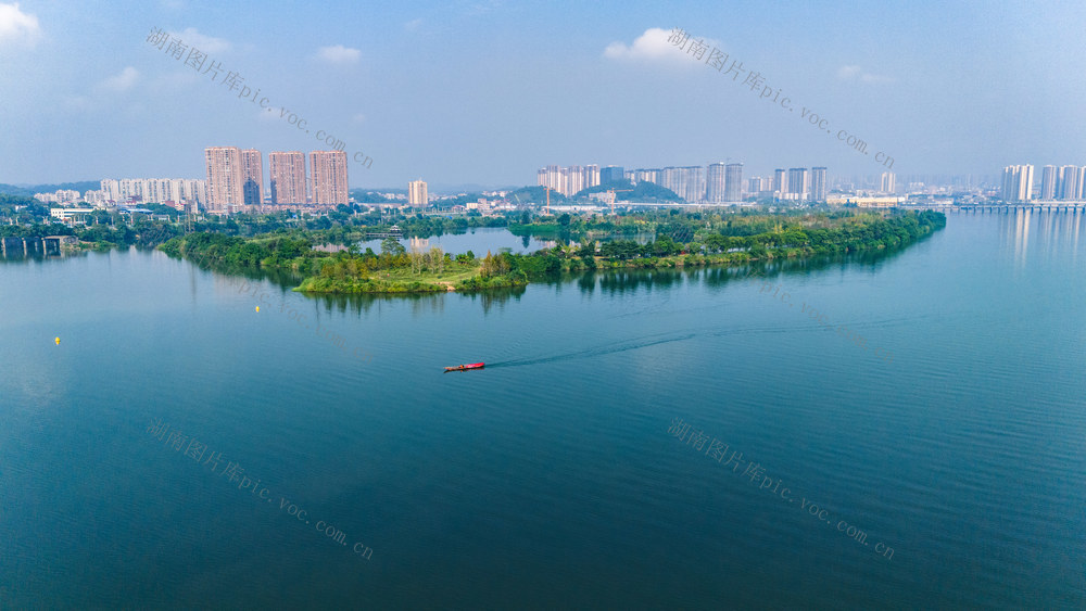 绿水青山 保护环境 河长制 水环境治理