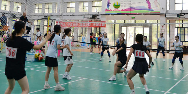 迎国庆 职工 气排球比赛