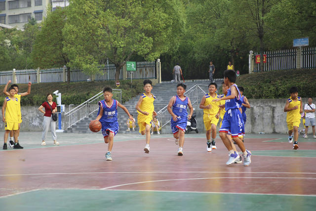 体育 篮球比赛 国庆 中小学生 校园 活动