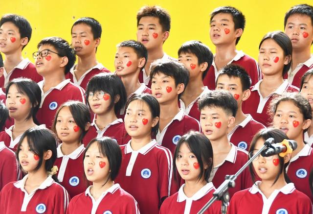 多彩活动迎国庆
