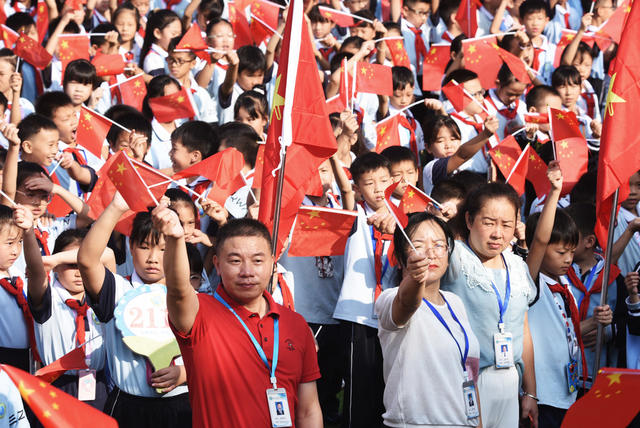 嘉禾：喜迎国庆 祝福祖国