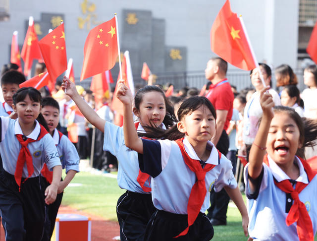 嘉禾：喜迎国庆 祝福祖国