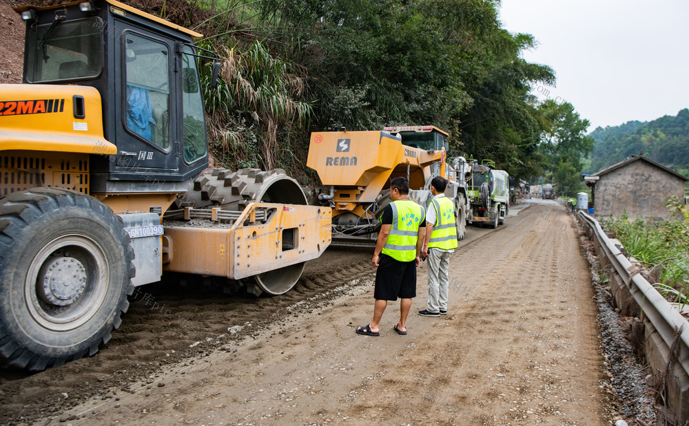 交通  公路  国省道  大修  怀化