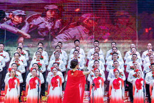 庆国庆  大合唱  比赛