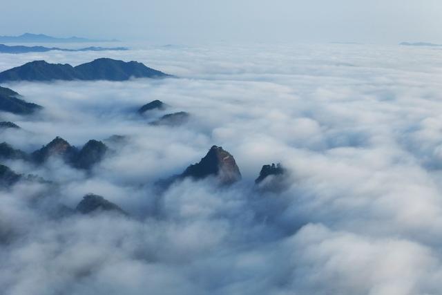 旅游、景区、万佛山、经济、丹霞
