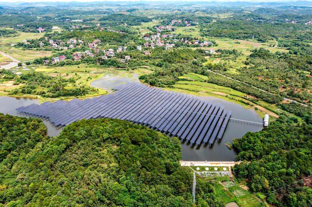 渔光互补  清洁能源  绿色发展