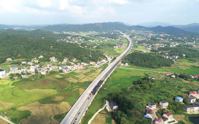 高速公路   重点项目   民生工程   湖南双峰   交通  沪昆高速