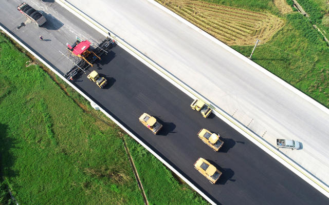 高速公路   重点项目   民生工程   湖南双峰   交通  沪昆高速