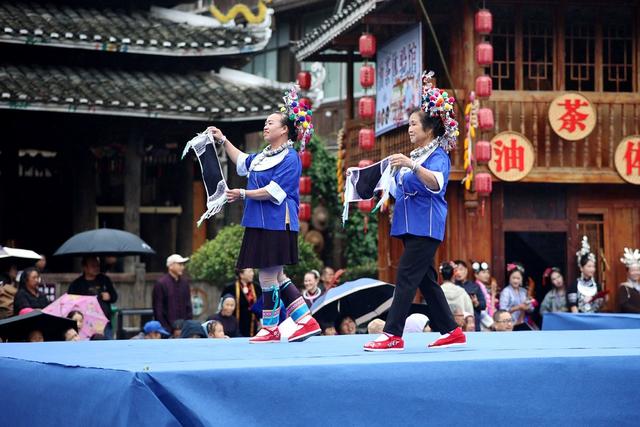 国庆、旅游、乡村游、景区、侗族