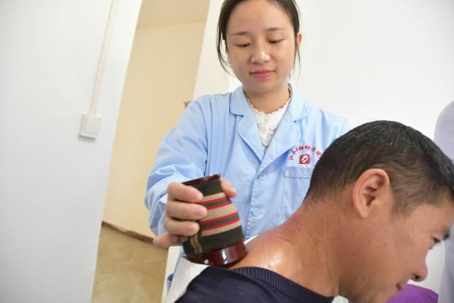 重阳义诊 呵护健康