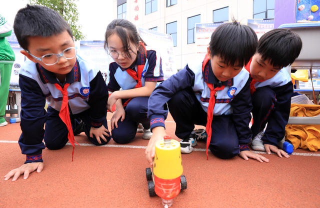 科技  学生 创新 竞赛 