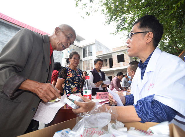 嘉禾：乡村送健康，惠民暖人心