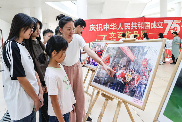 临武县--国庆艺展受青眯