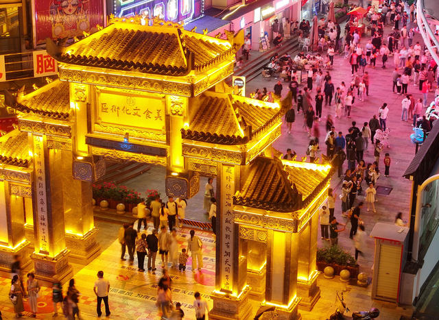 国庆节 假期 人气 游玩 夜色 夜市