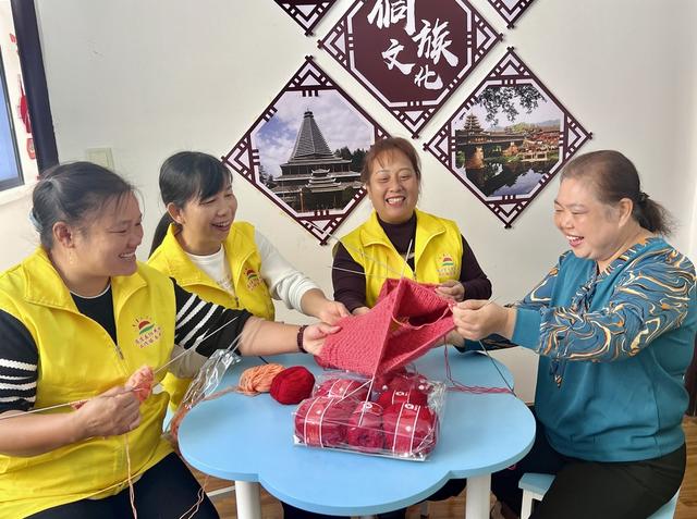 “恒爱行动”为爱编织
