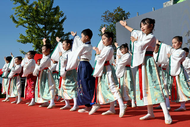 朗诵 诗词  教育 学生 农业园 表演 文化 舞蹈 风采 展示