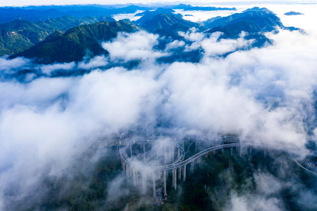 云海  桥 湘西  山川