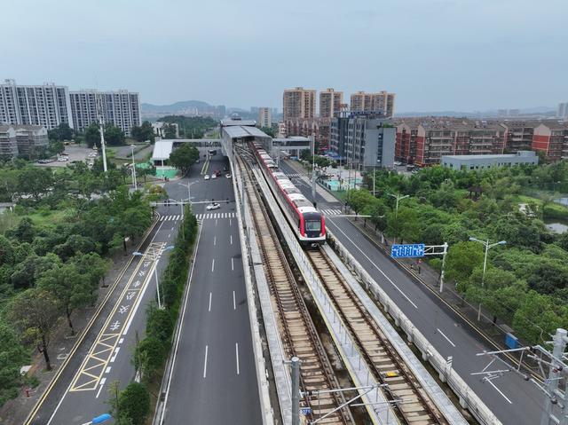 轨道 北延线 地铁 开福区