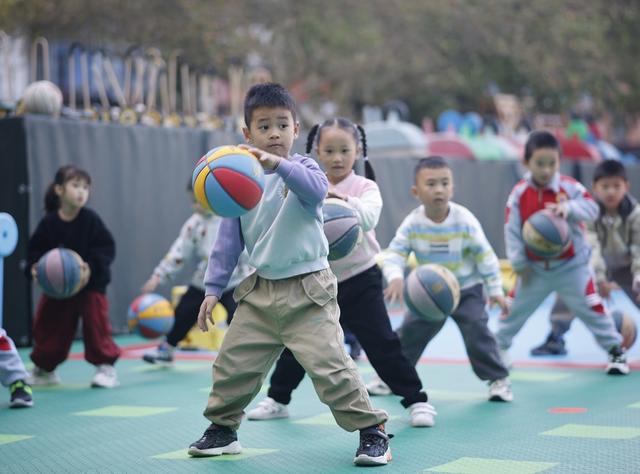 学校、教育、兴趣培养、学生、教学