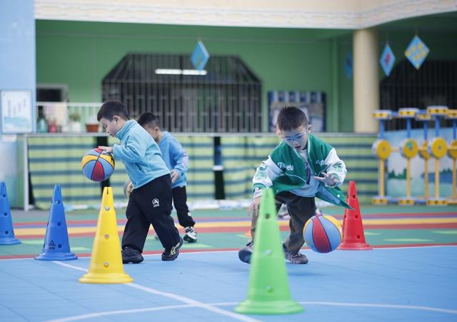 学校、教育、兴趣培养、学生、教学