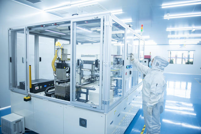 湖南娄底 国庆假期 坚守岗位 生产忙 赶订单