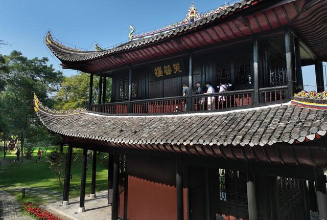 修缮一新迎客来