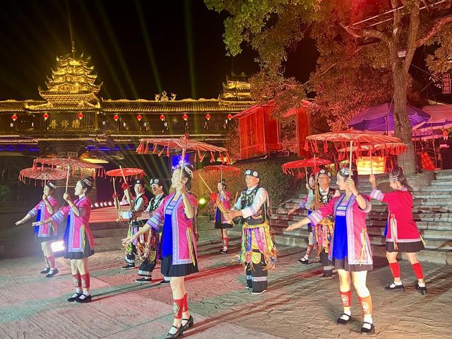 夜游业态丰富多彩
