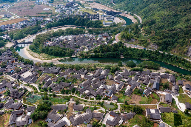 惹巴拉景区  国庆  假期  旅游 龙山