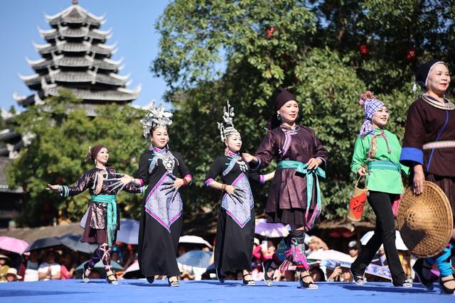 走秀、民俗、表演、国庆假期、比赛