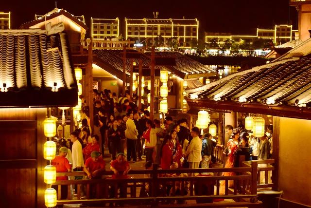 南岳  南岳里 文化旅游 美食文化  特色街区 国庆节