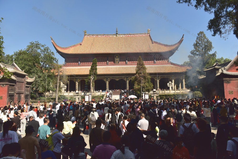 南岳  国庆节  祈福  旅游 