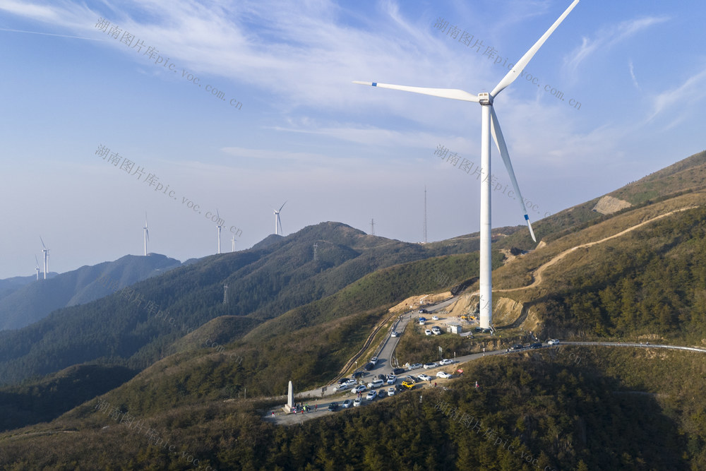 湖南娄底 高山风景 龙山国家森林公园 游客