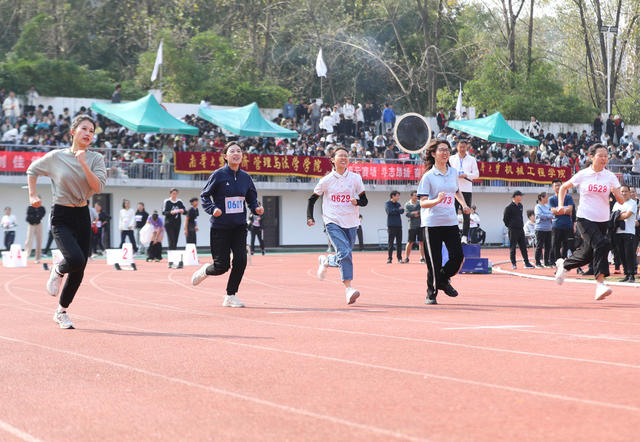 大学 校园 体育文化 运动会