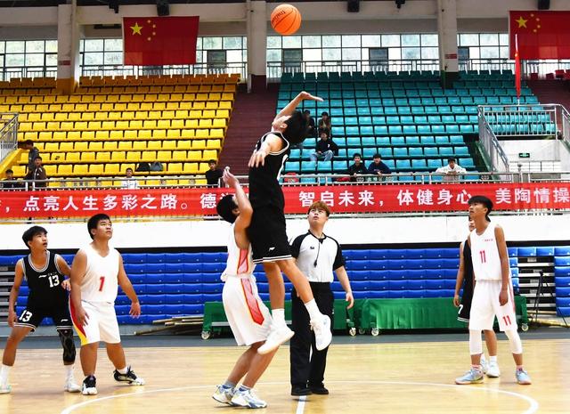 五育并举  运动添彩